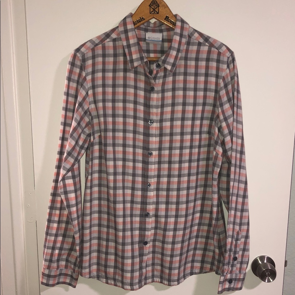 EUC COLUMBIA WOMEN’S 100% COTTON LONG SLEEVE